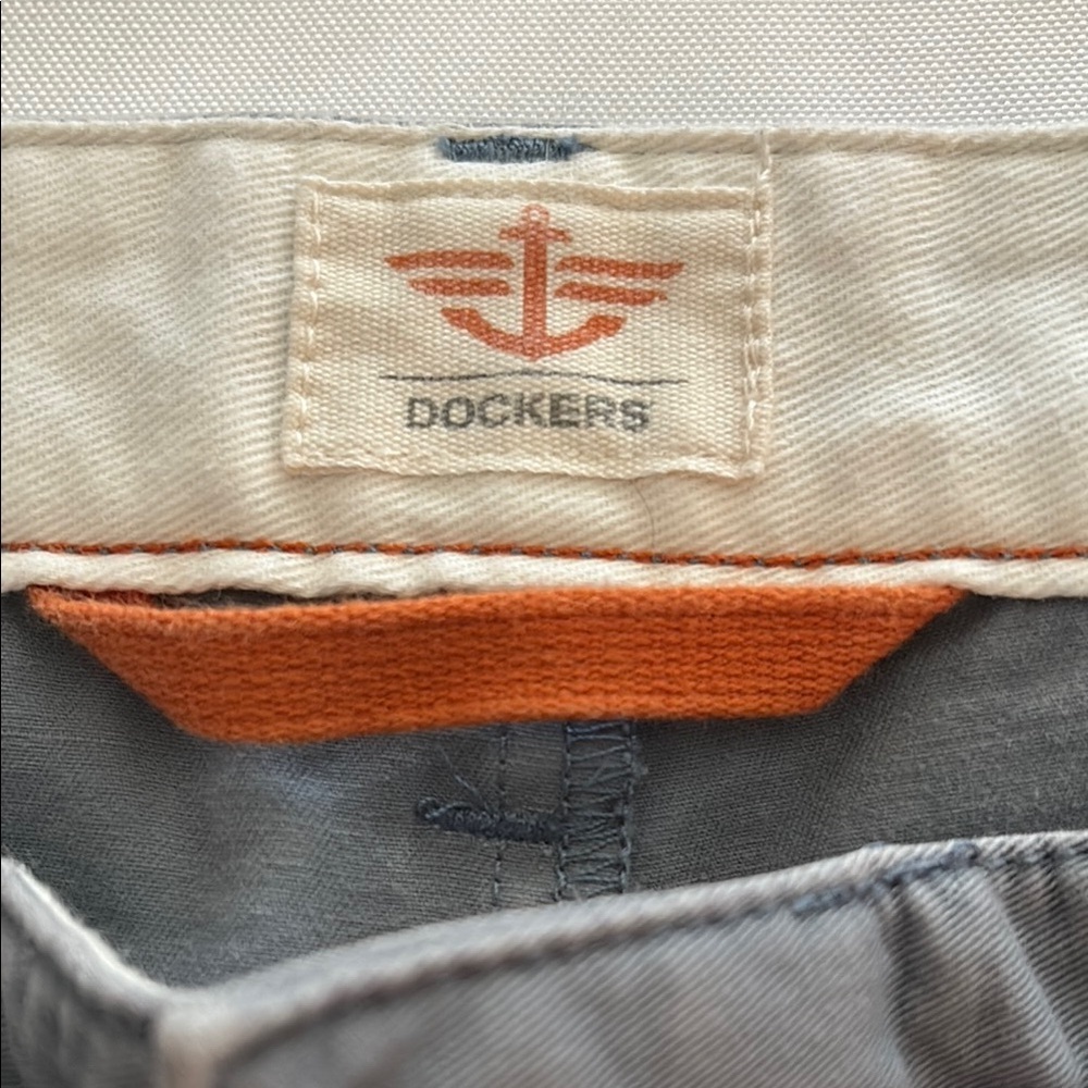 Dockers Chinos Classic Straight-Leg 36/30 - Picture 2 of 8